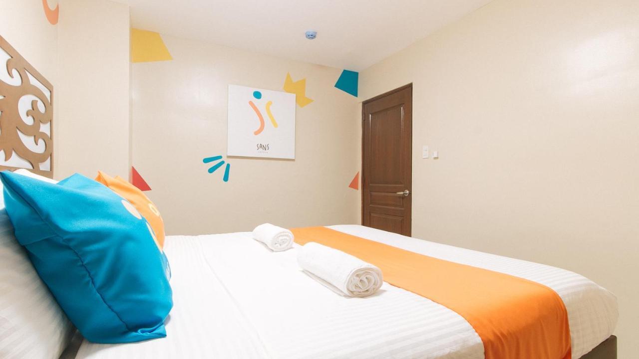 Sans Hotel At Algers Suites Marikina By Reddoorz Екстериор снимка