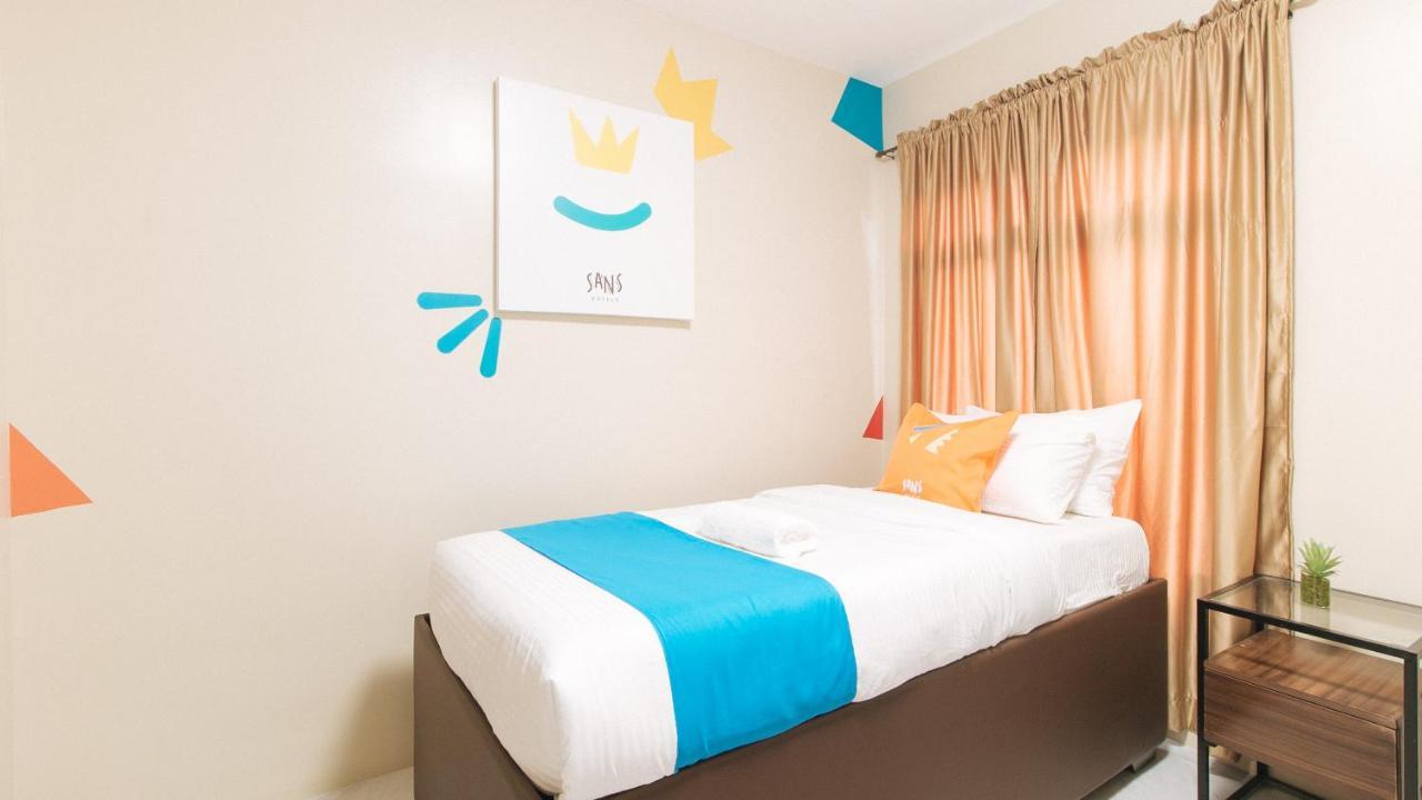 Sans Hotel At Algers Suites Marikina By Reddoorz Екстериор снимка