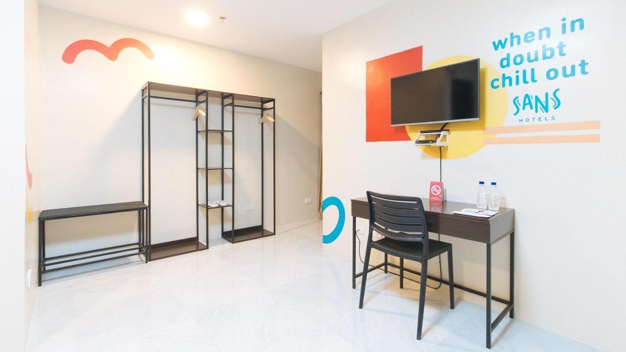Sans Hotel At Algers Suites Marikina By Reddoorz Екстериор снимка