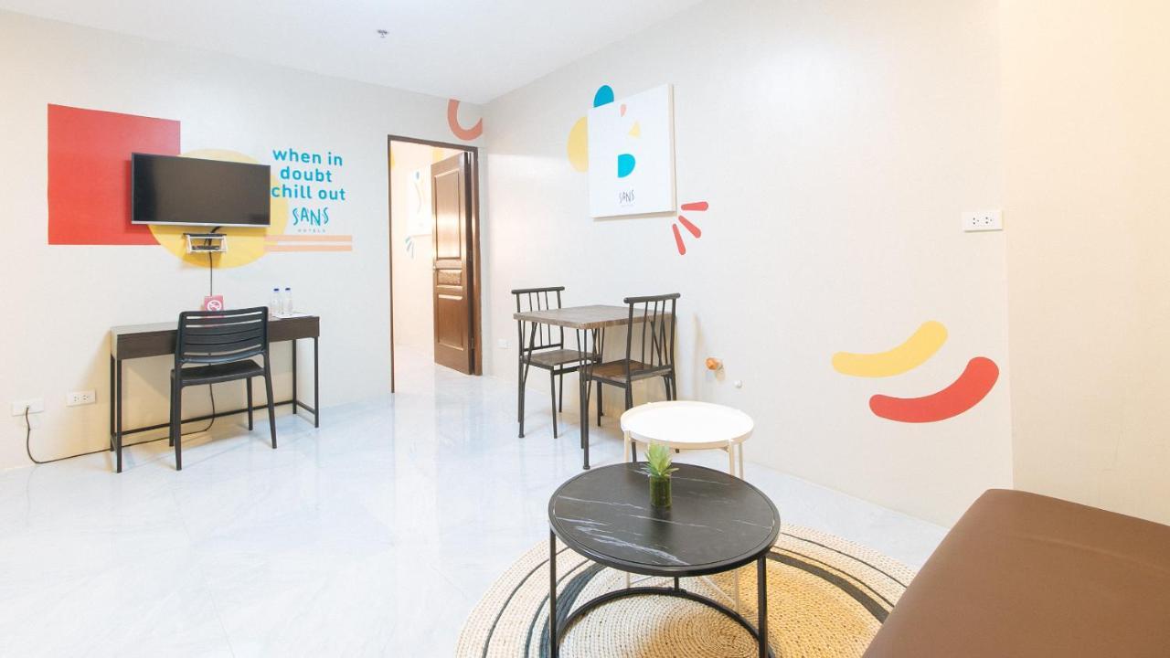 Sans Hotel At Algers Suites Marikina By Reddoorz Екстериор снимка