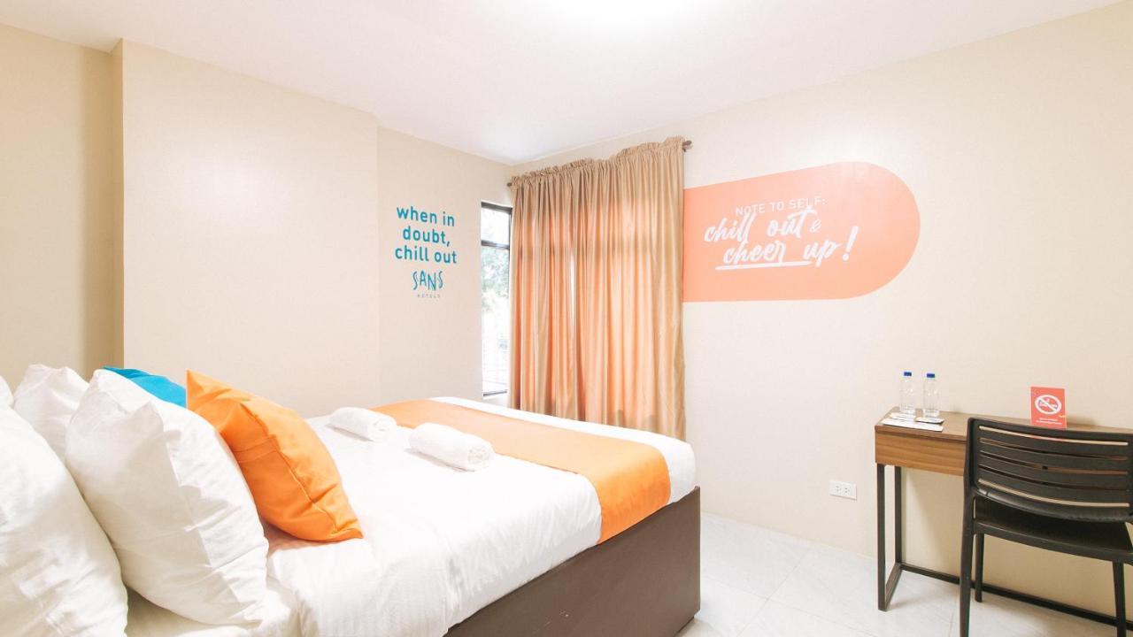 Sans Hotel At Algers Suites Marikina By Reddoorz Екстериор снимка