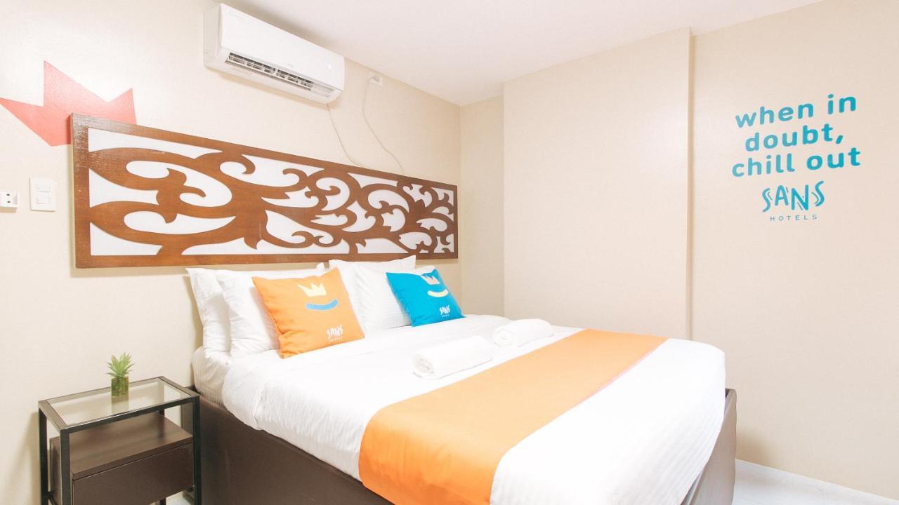 Sans Hotel At Algers Suites Marikina By Reddoorz Екстериор снимка