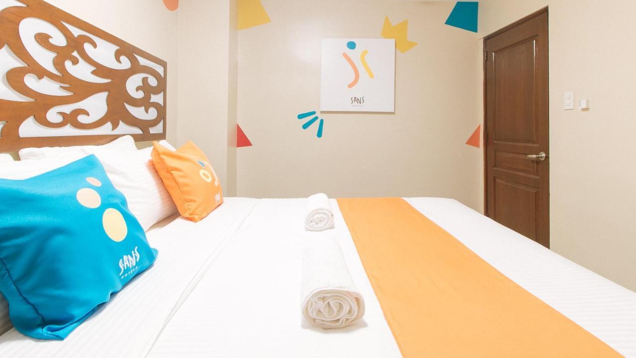 Sans Hotel At Algers Suites Marikina By Reddoorz Екстериор снимка